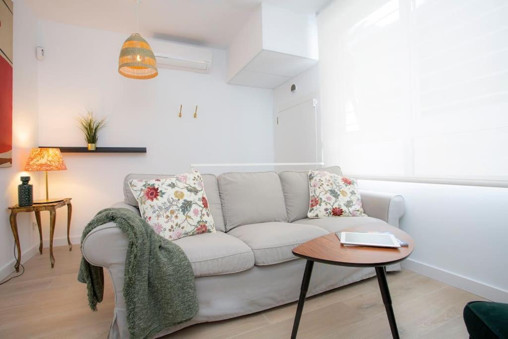 Elegante Apartamento Cerca De La Playa Apartment Valencia Exterior photo